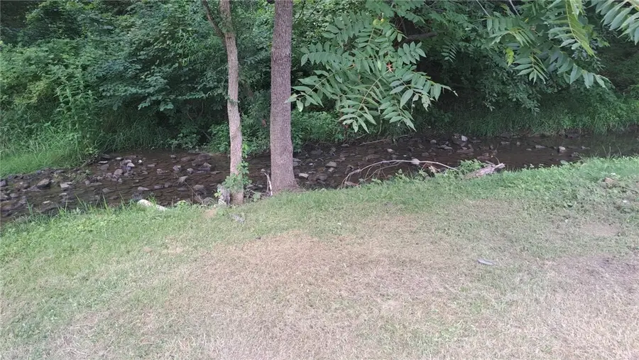 131 Hopwood-coolspring Rd, Hopwood, PA 15445 - #3