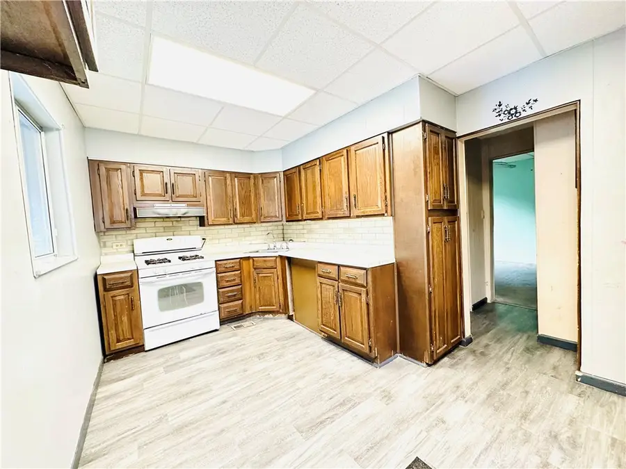 17 Arnold St, Pittsburgh, PA 15205 - Image #3