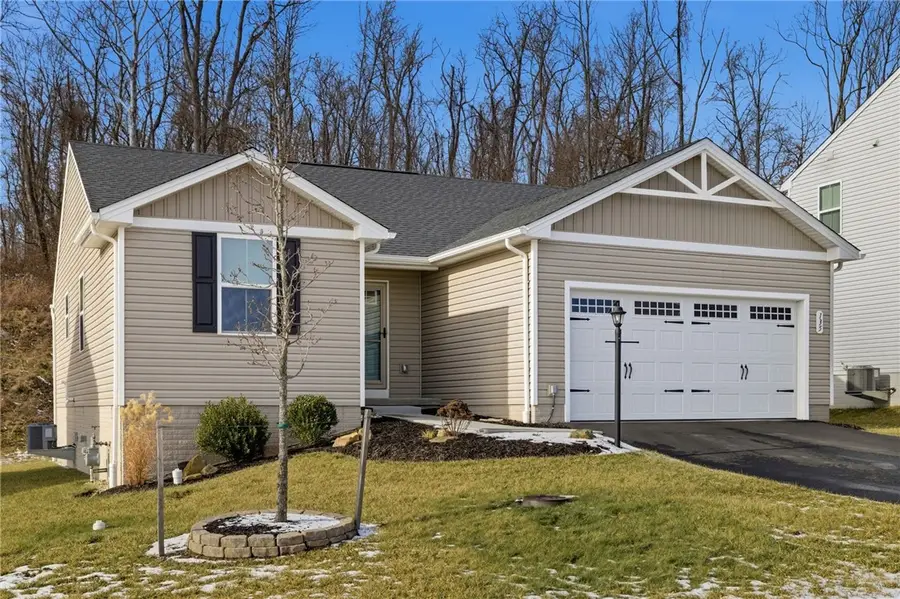 135 Alta Vista Dr, Findlay, PA 15126 - Image #2