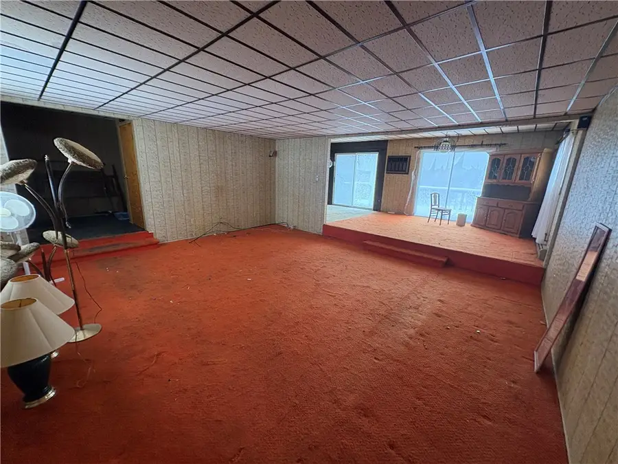 644 Summit Rd, Bell, PA 15767 - #3