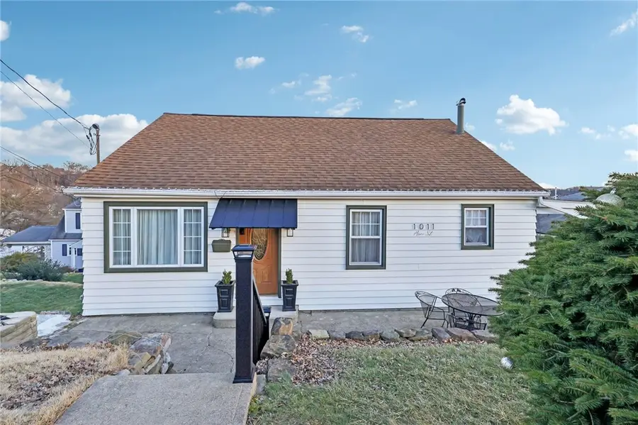 1011 Mace St., Greensburg, PA 15601 - #2