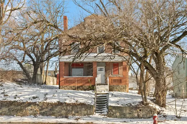 711 Ohio River Blvd., Avalon, PA 15202