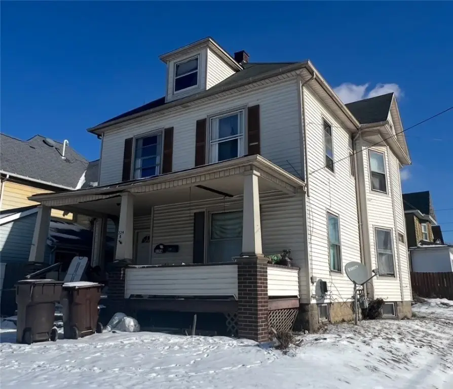 229 S Oakland Ave, Sharon, PA 16146 - #2