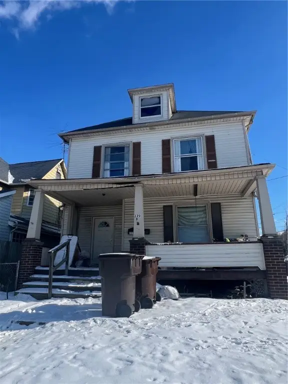 229 S Oakland Ave, Sharon, PA 16146 - #3