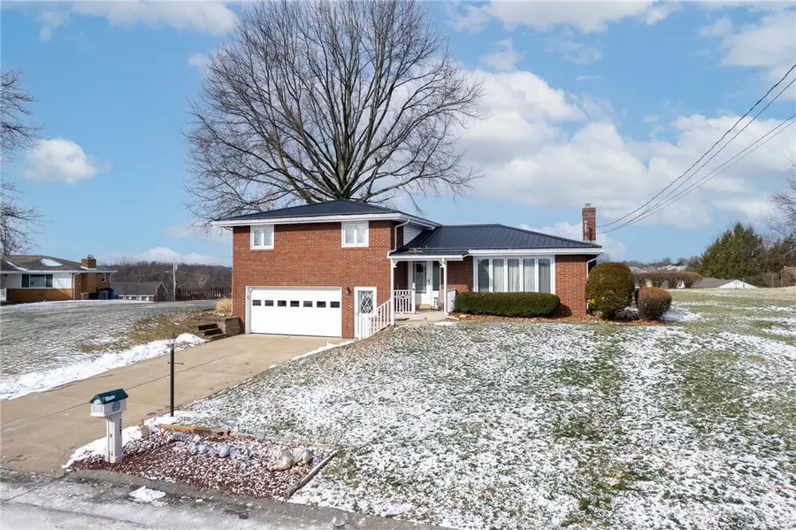 10451 Primrose Dr, North Huntingdon, PA 15642 - Image #3