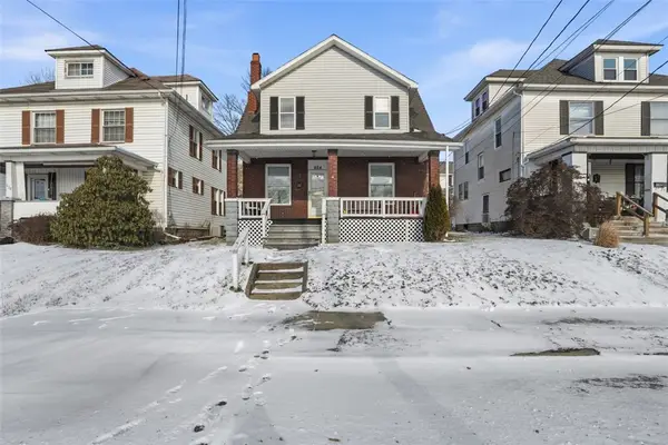 624 Line Ave, Ellwood City, PA 16117