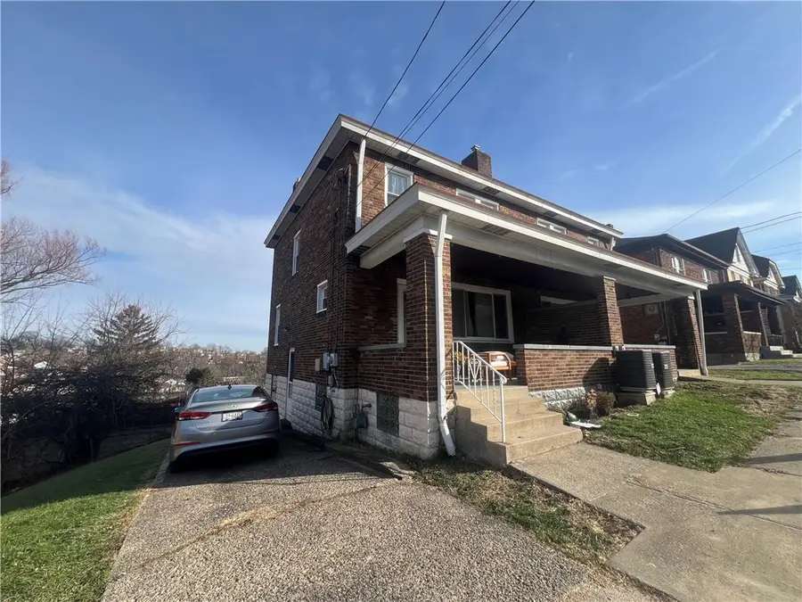 2931 Clermont Ave, Brentwood, PA 15227 - #2