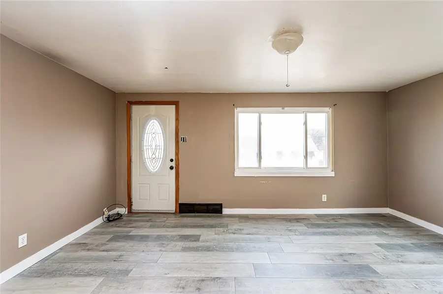 2112 Dalton, McKeesport, PA 15132 - Image #2