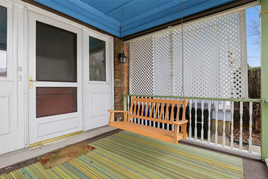 1038 Welfer St, Pittsburgh, PA 15217 - #3