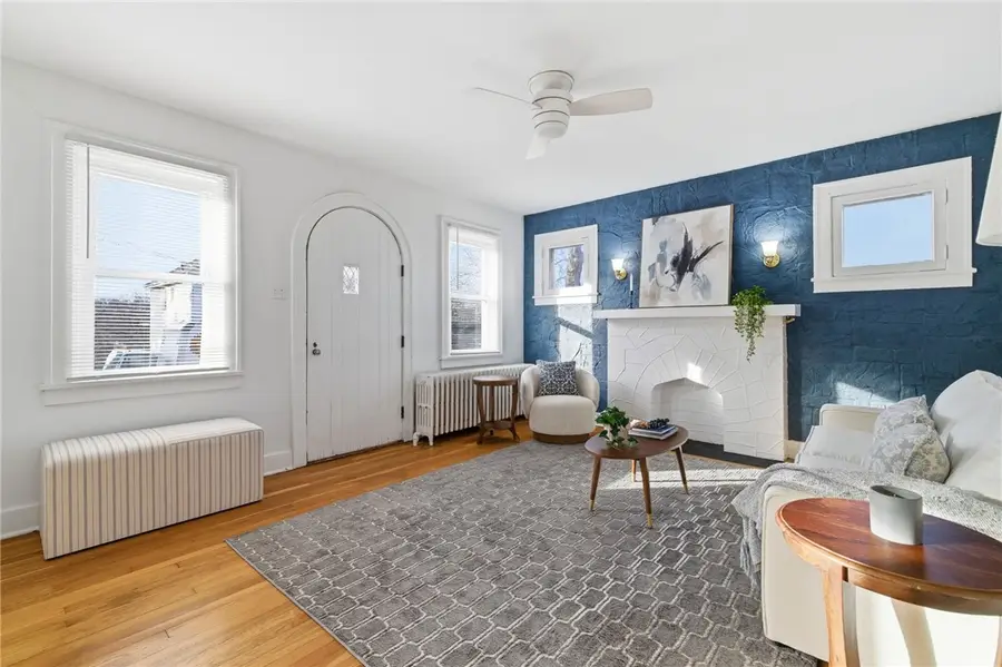 8 Esther Street, Pittsburgh, PA 15227 - #3