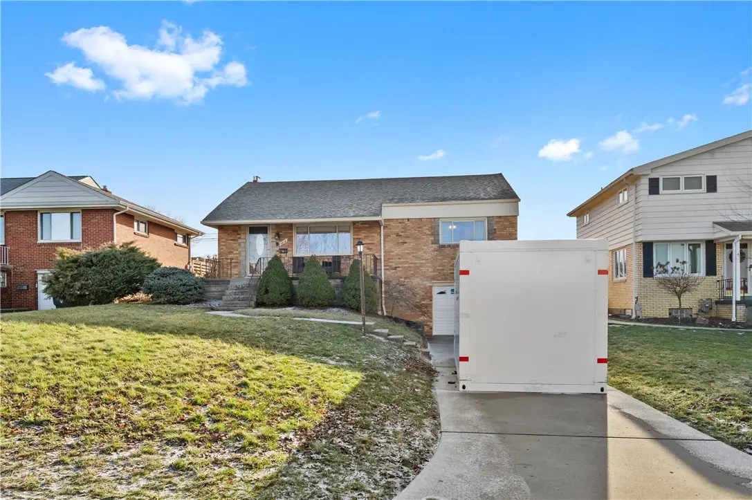 1915 Worcester Drive, Scott Township, PA 15243 - Image #1