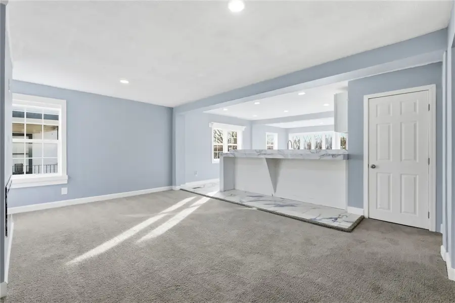 6710 Buchanan Ave, West Mifflin, PA 15122 - #3