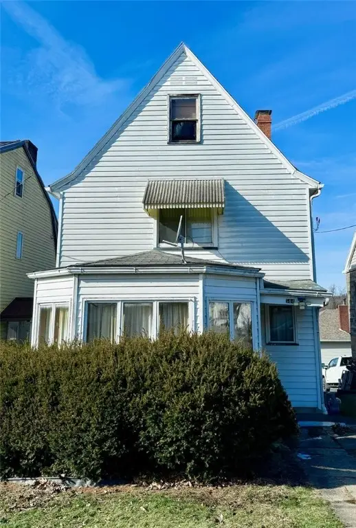 544 Pearl St, Brownsville, PA 15417 - #1