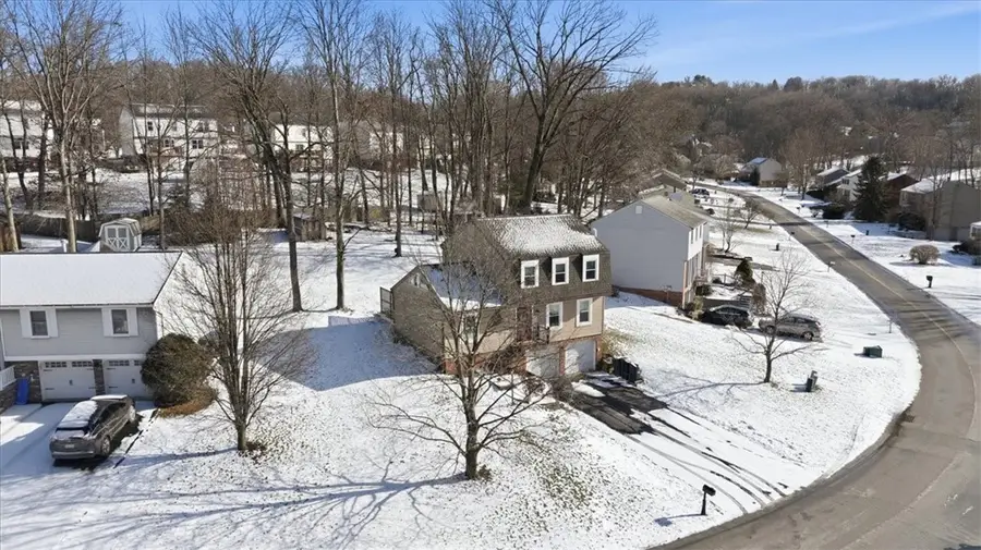 545 Chaparral Dr, Cranberry Township, PA 16066 - #3