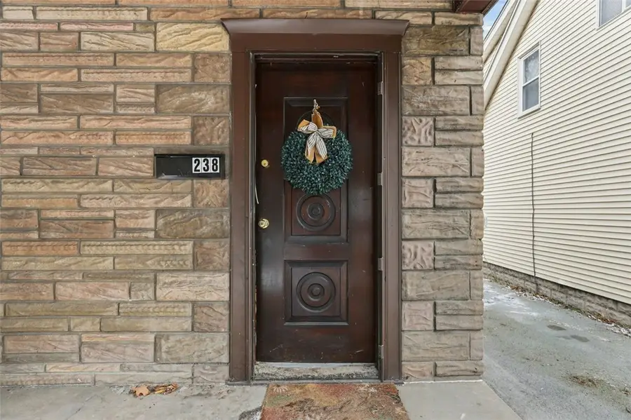 238 Provost Rd, Pittsburgh, PA 15227 - Image #3