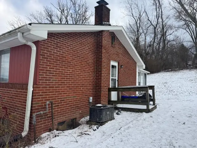 2151 The Cir, Canton, PA 15301 - Image #2