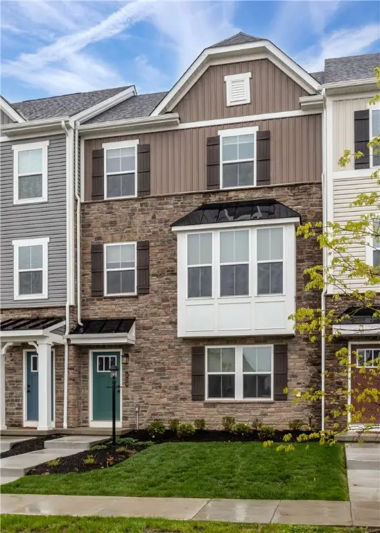 539 Captain Lee Boss Way, Cranberry Township, PA 16066 - #2