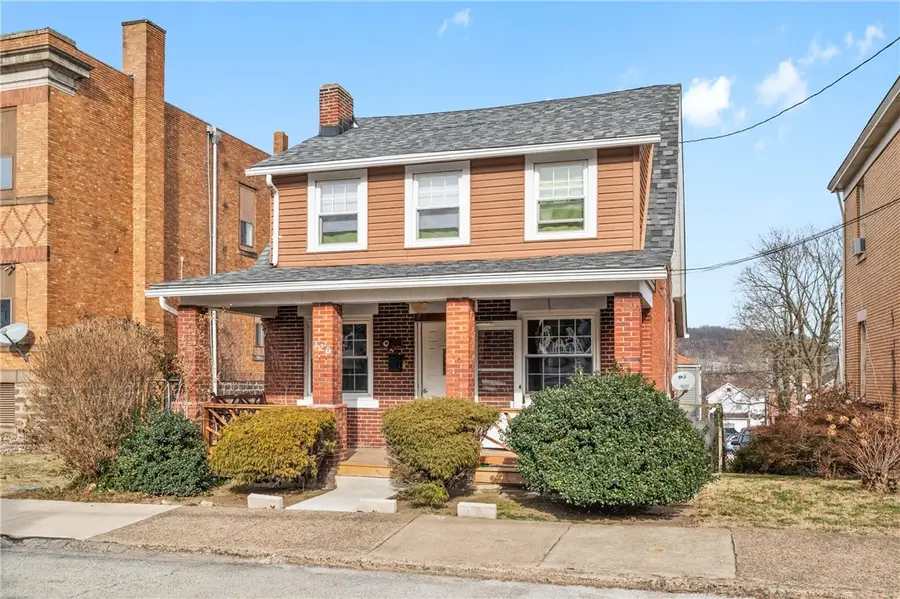 320 N 4th St, Clairton, PA 15025 - Image #2