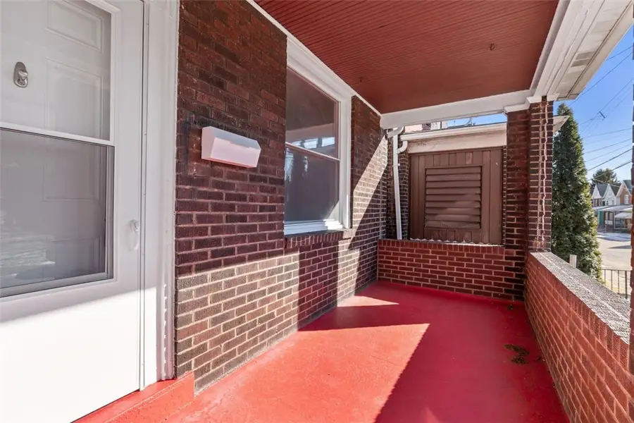 164 Overland Ave., Duquesne, PA 15110 - #2