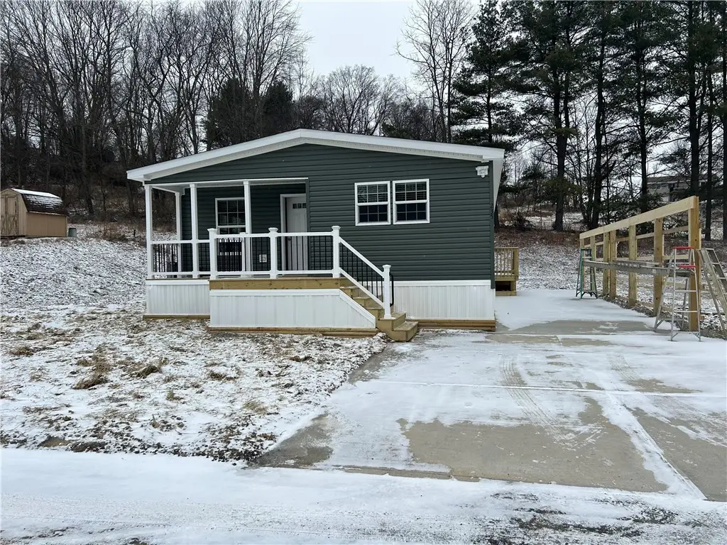 235 Sunnyhill, Adams, PA 16059 - #1