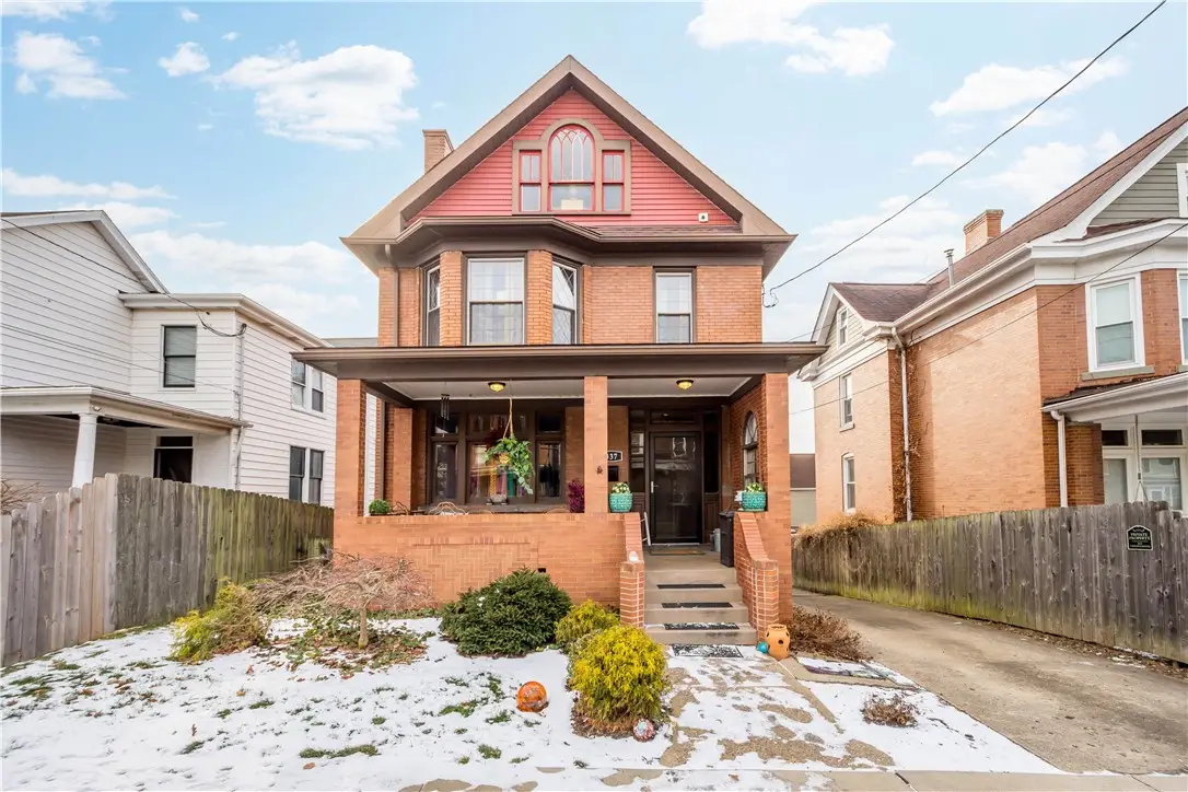 337 W College Street, Canonsburg, PA 15317 - Image #1