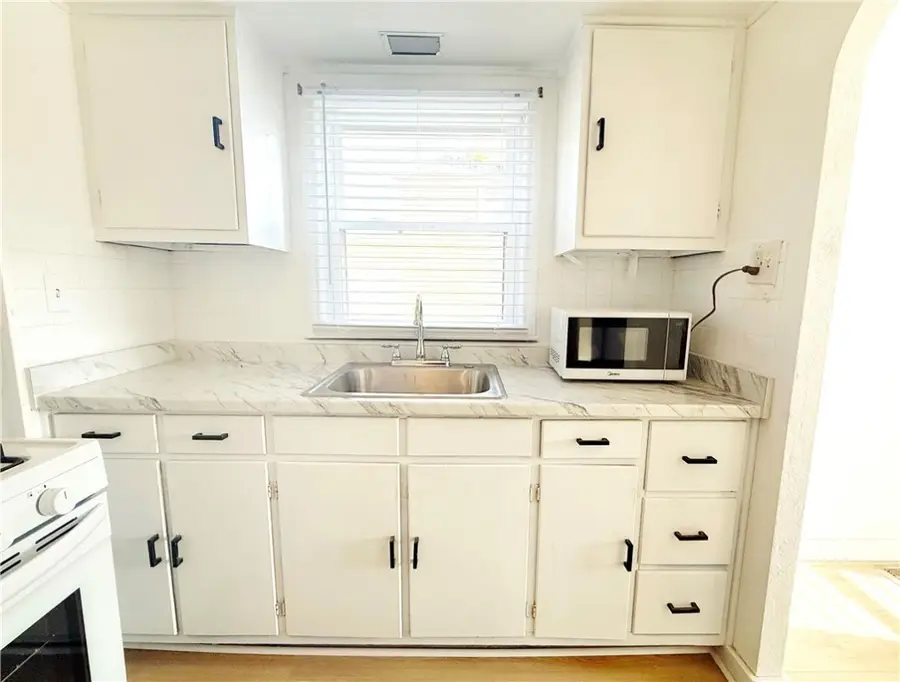 617 Hamil Rd, Verona, PA 15147 - Image #3