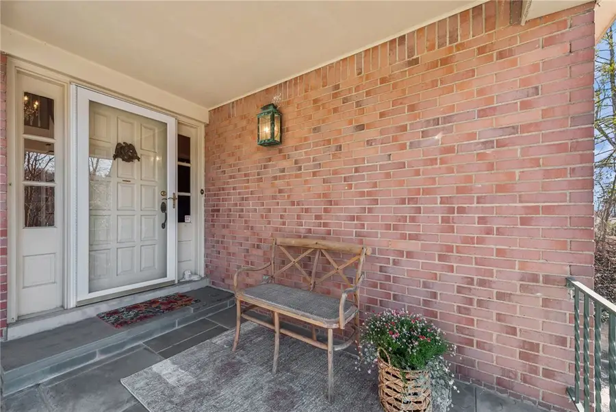 308 Rosslyn Road, Rosslyn Farms, PA 15106 - #3