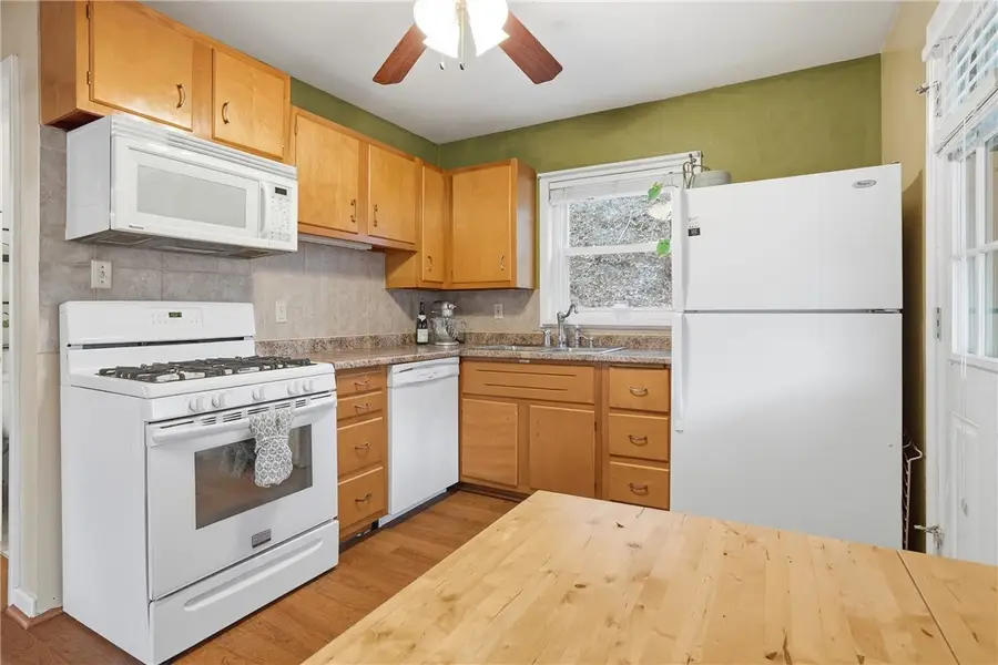 108 6th Ave, Ross Township, PA 15229 - #3