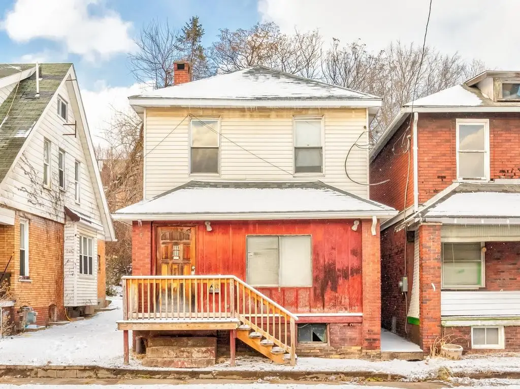 614 8th St, Beaver Falls, PA 15010 - #1