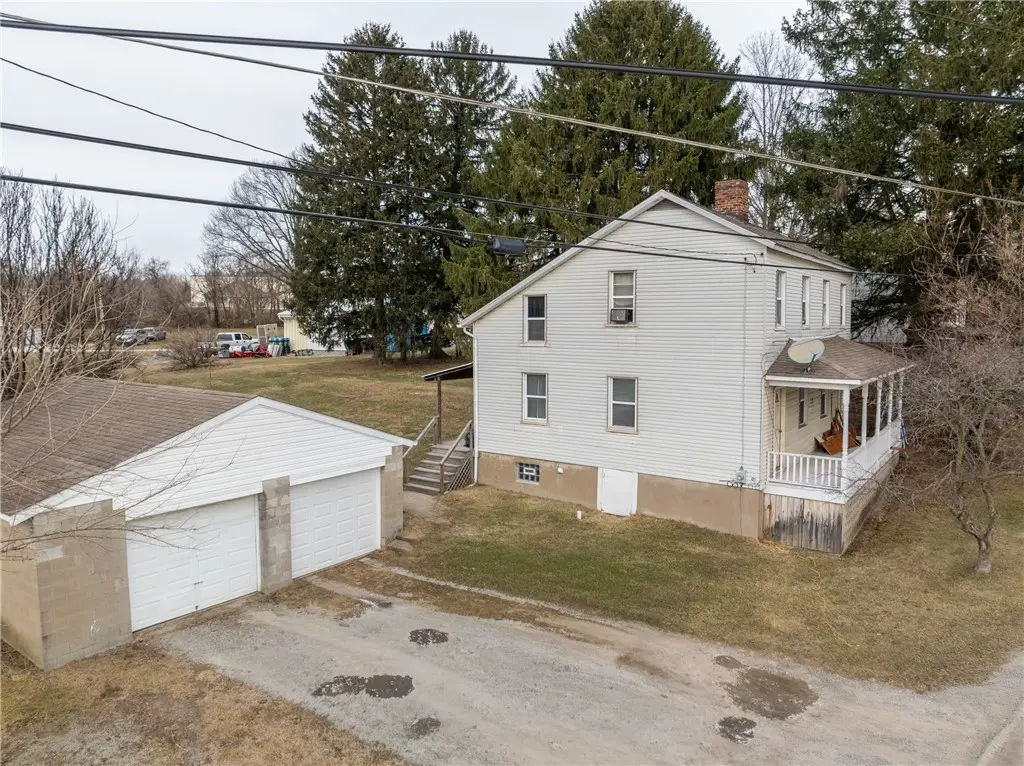 105 Pandora Rd, Derry Township, PA 15661 - Image #1
