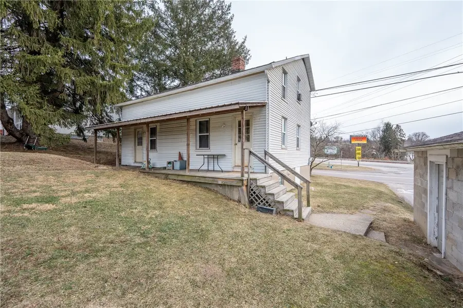 105 Pandora Rd, Derry Township, PA 15661 - Image #3