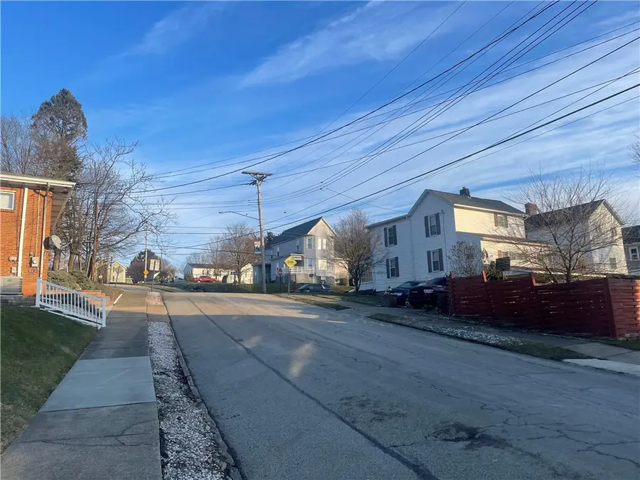 339 Maple Ave, Blairsville, PA 15717 - #3