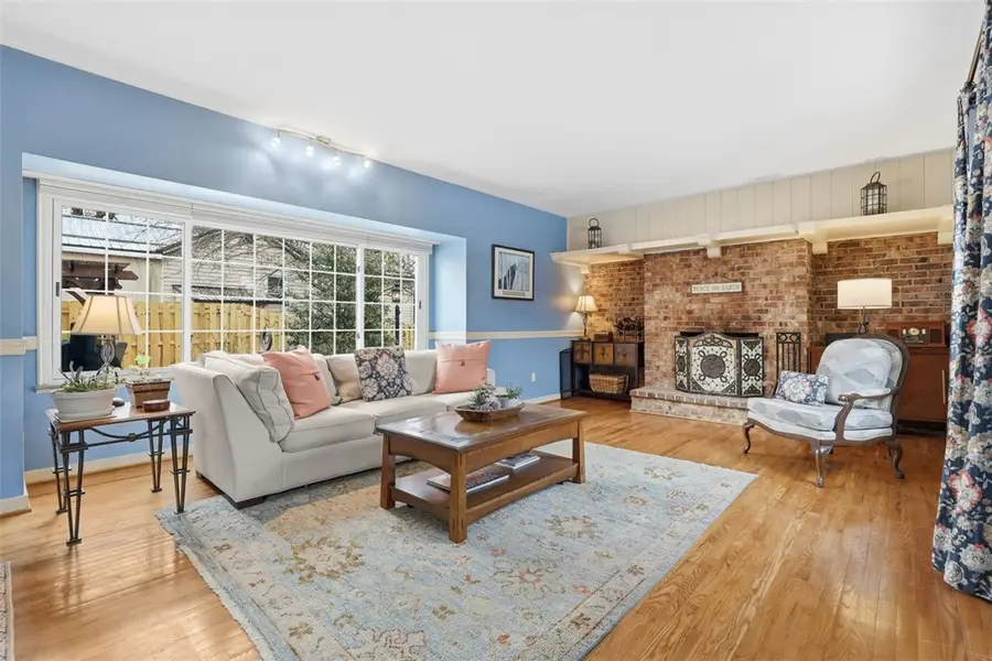 509 11th St, Oakmont, PA 15139 - Image #2