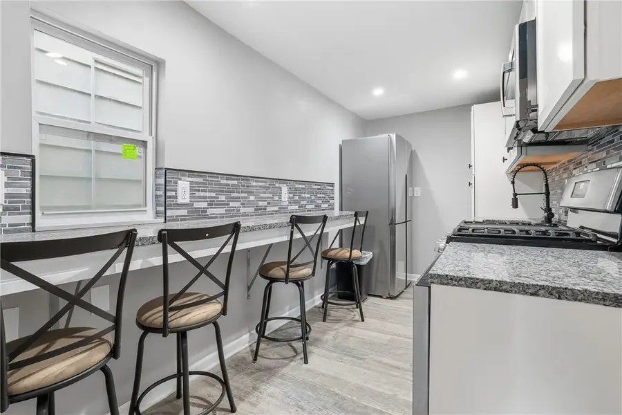 1022 2nd Ave, Coraopolis, PA 15108 - Image #3