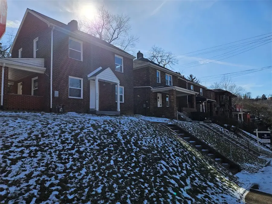 2072 Boggs Ave, Wilkinsburg, PA 15221 - Image #2