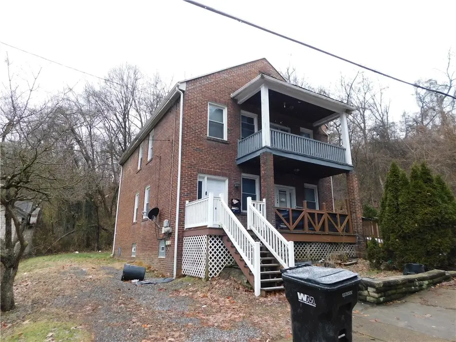119 Waugaman St, Aliquippa, PA 15001 - Image #2