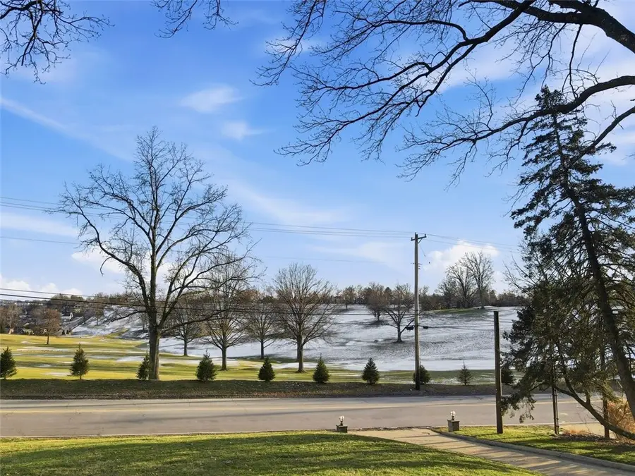 4430 Brownsville Rd, Whitehall, PA 15236 - Image #2