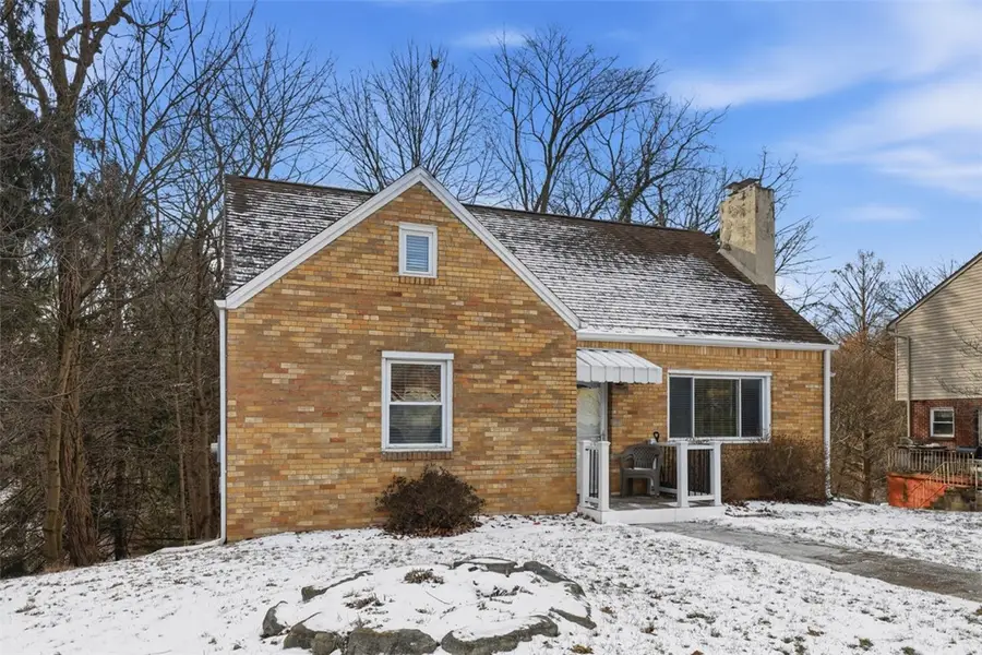 27 Ehle Ave, Kennedy, PA 15108 - #3