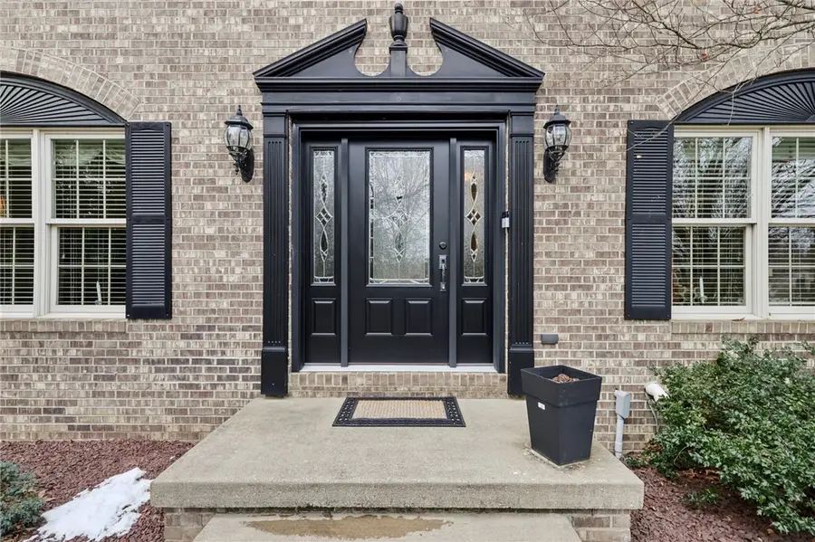 102 Rockwood Dr, Oakdale, PA 15071 - Image #3