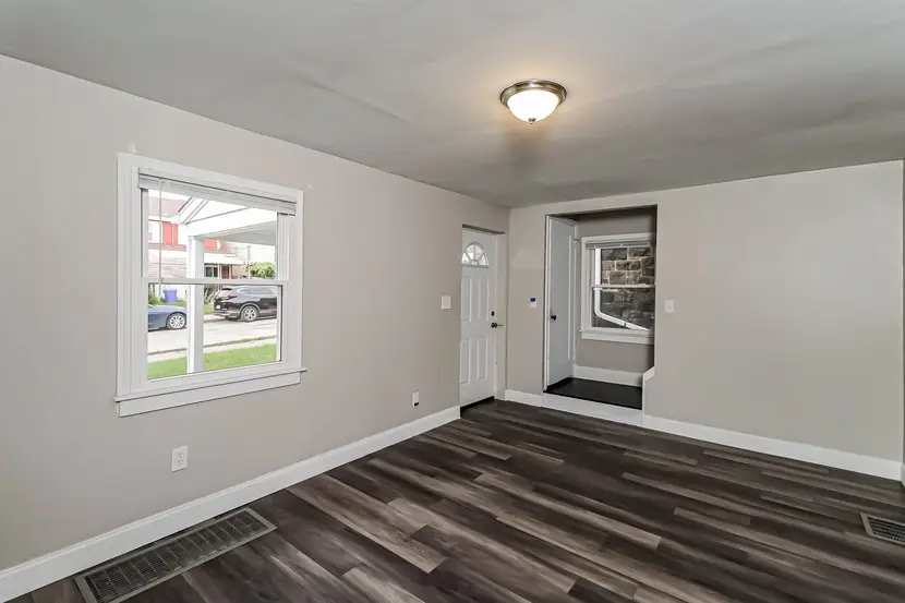 320 Fernhill Ave, Pittsburgh, PA 15226 - #3