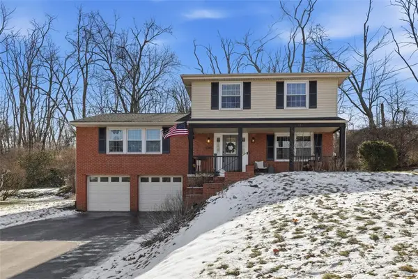 2345 Harrow Rd, Upper St Clair, PA 15241