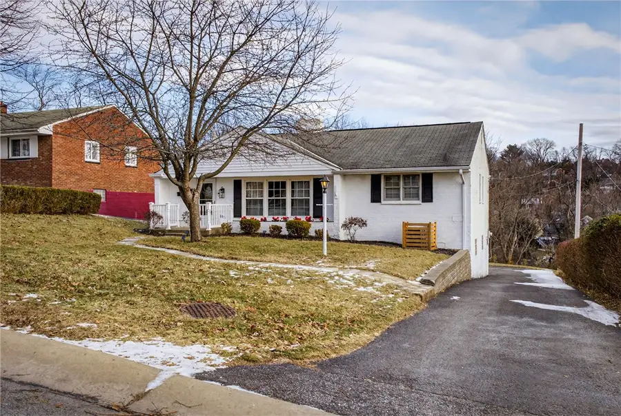 665 Moreland Dr, Mount Lebanon Township, PA 15243 - #2