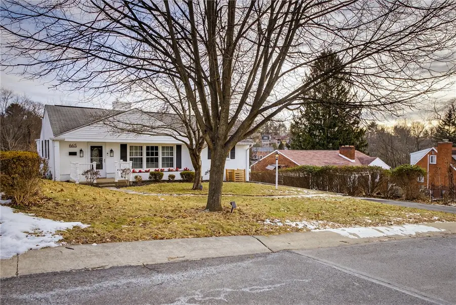 665 Moreland Dr, Mount Lebanon Township, PA 15243 - #3