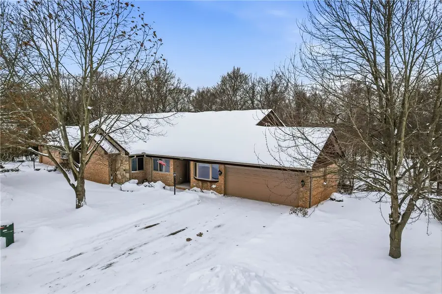 1567 Juniper Ct, Hermitage, PA 16148 - Image #2