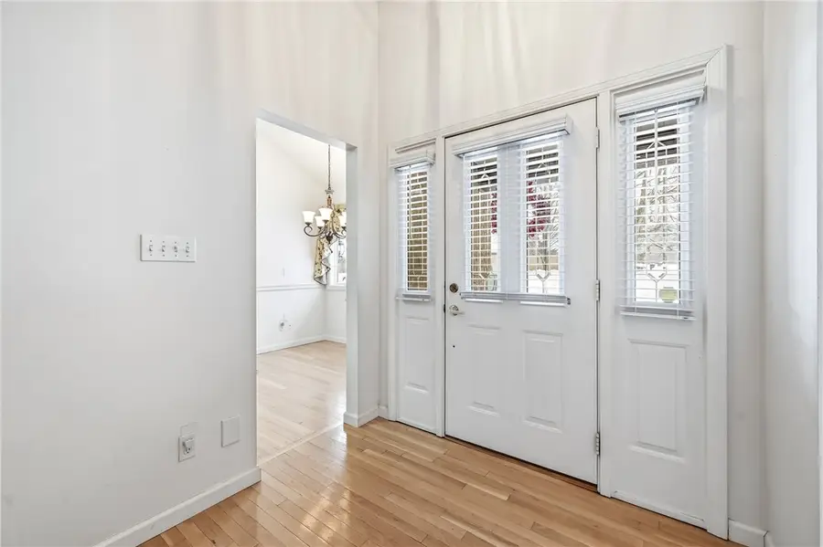 1567 Juniper Ct, Hermitage, PA 16148 - Image #3