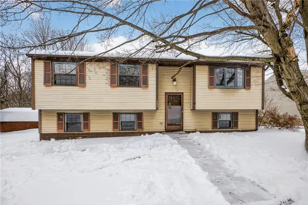 300 Moonridge Drive, Freedom, PA 15042