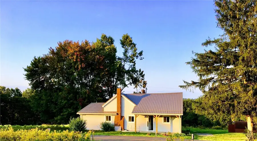 457 E Crestview Dr, Delaware Township, PA 16154 - #3