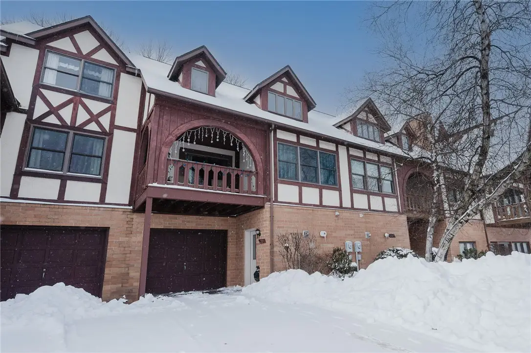 205 Briarwood, White, PA 15701 - Image #1