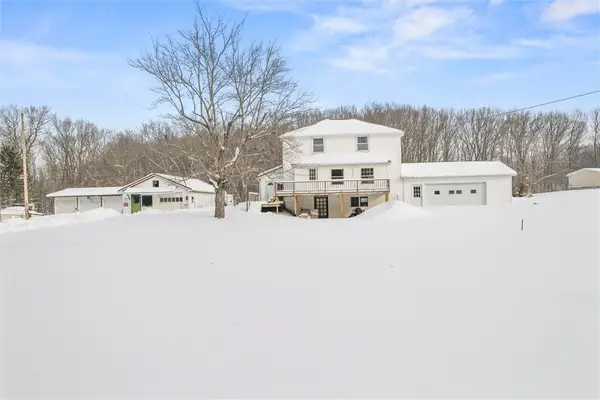 475 W Lake Rd, Pymatuning Twp, PA 16154