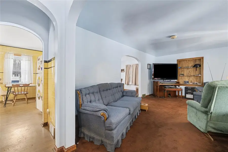 475 W Lake Rd, Pymatuning Township, PA 16154 - #3